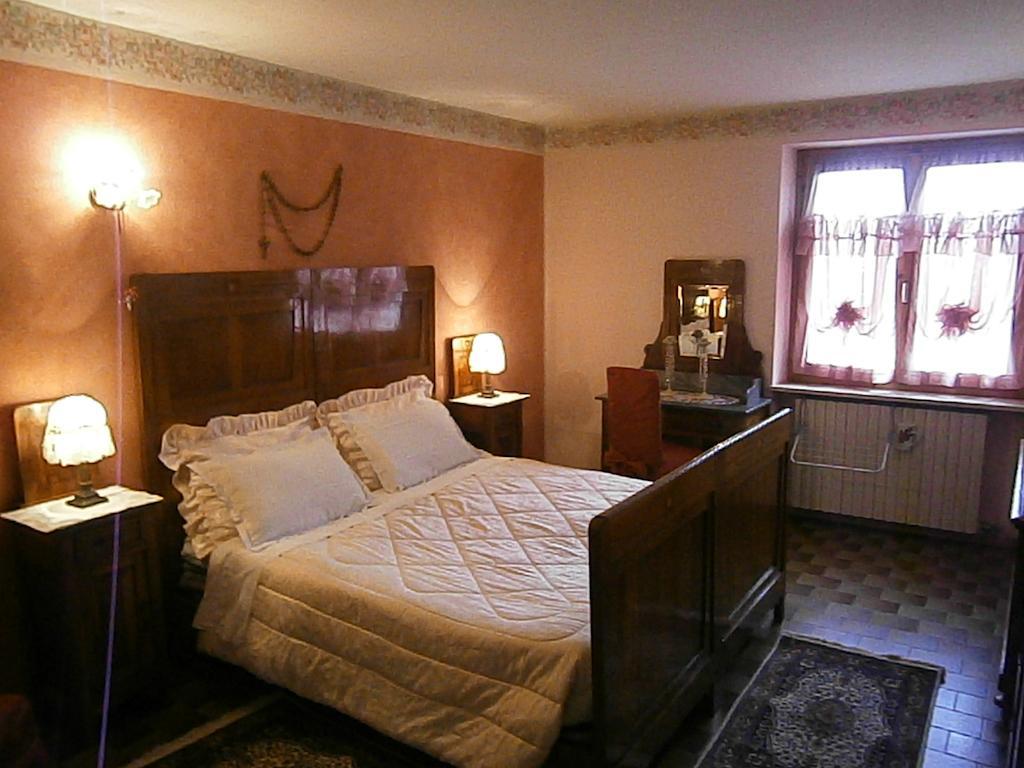 B&B Carmen Biondani Pescantina Habitación foto